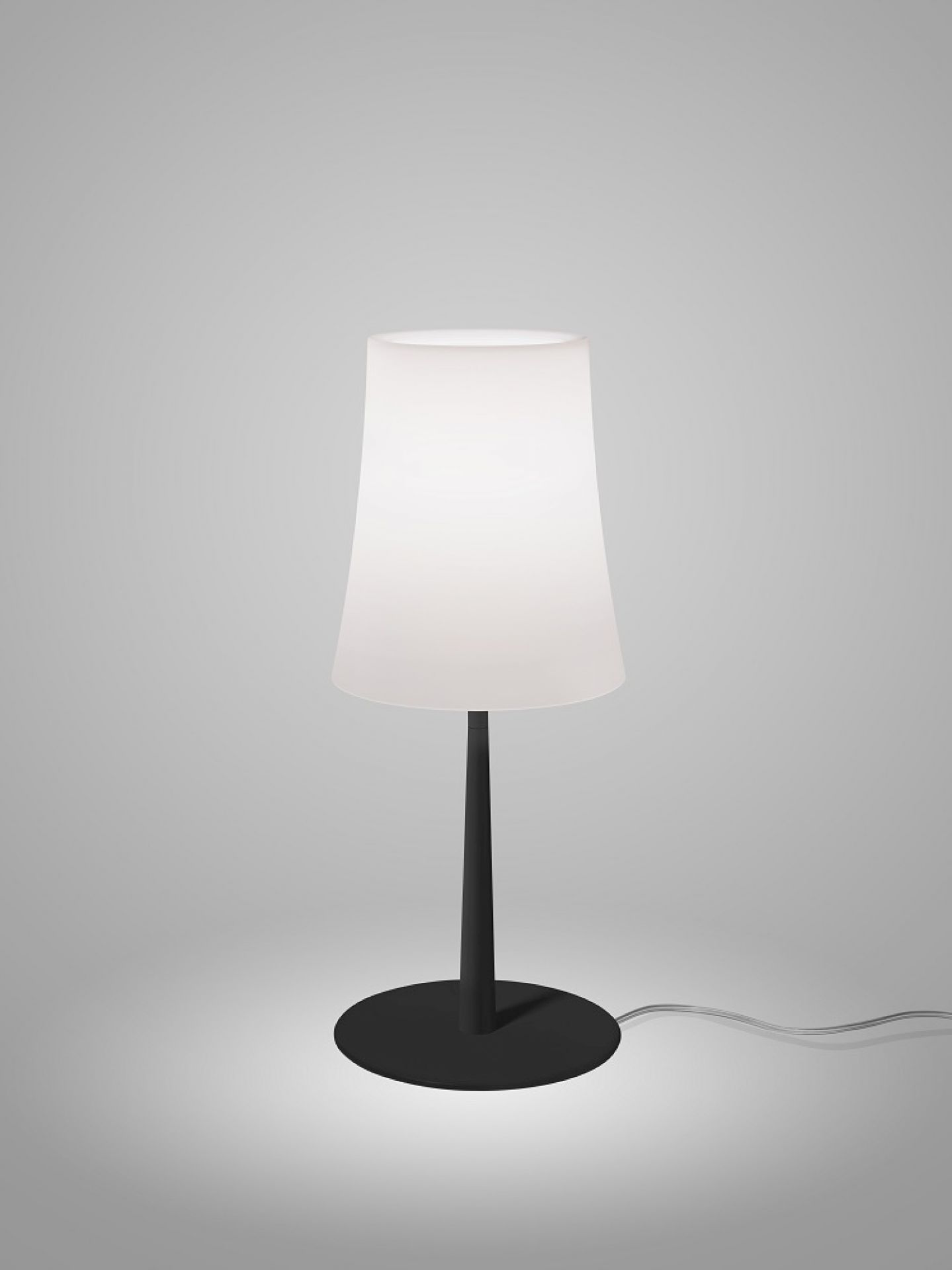 Easy sales table lamp
